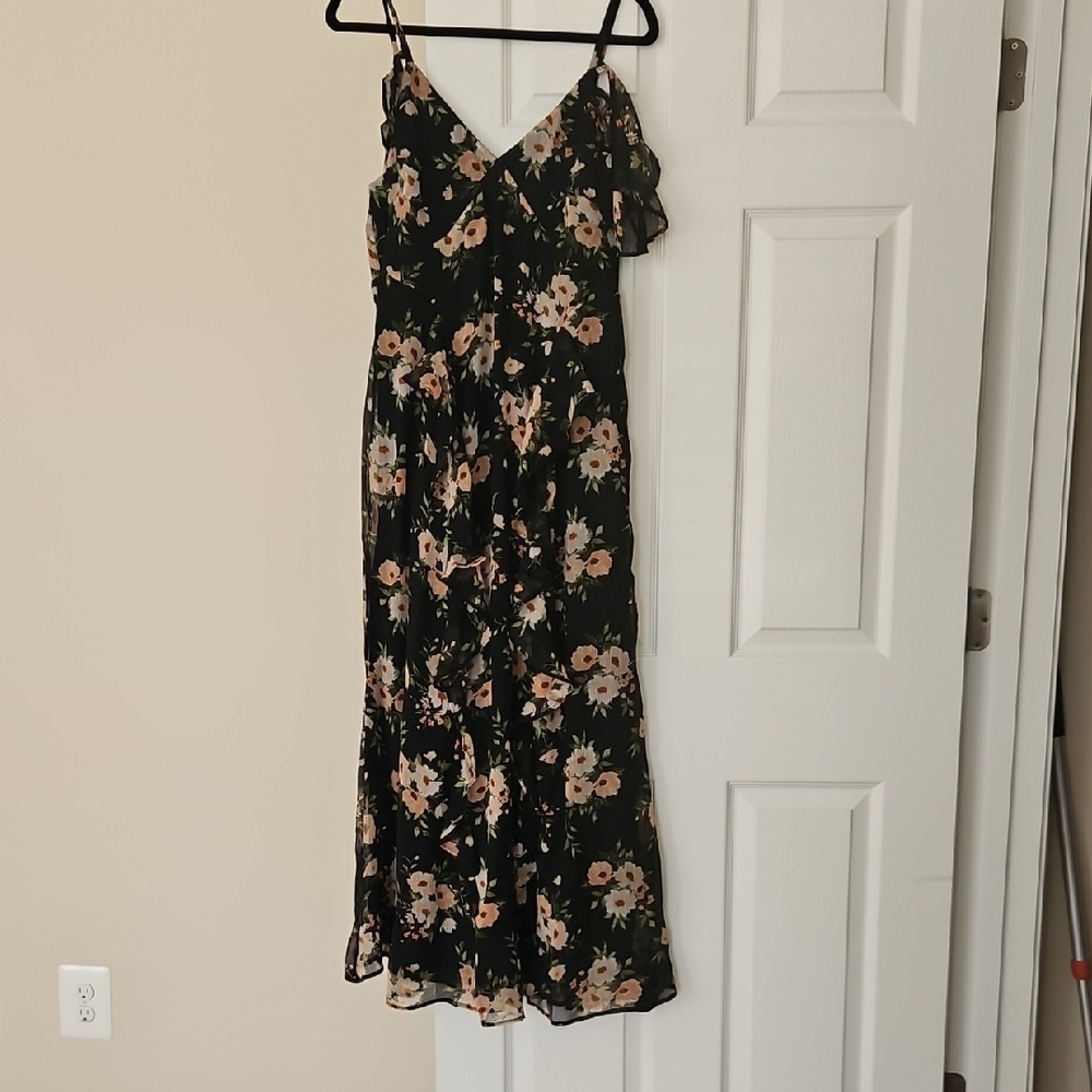 NWT Old Navy Black Floral Maxi Dress